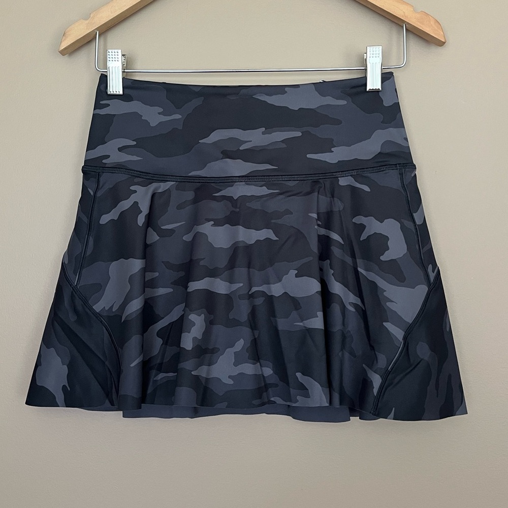 {Athleta} Ace Printed Tennis Skort in Camo - Womens XS - NWT